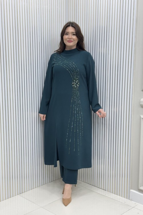 Leya Takım Zümrüt