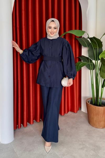 Melike Takım Lacivert