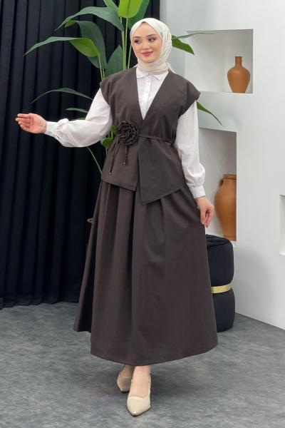 Gül Detaylı Etekli Takım