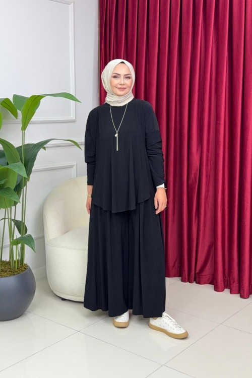 Buğlem Takim  Si̇yah
