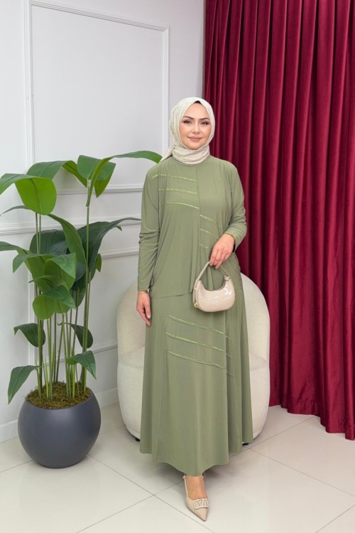 Gülben Etekli̇ Takim  Mi̇nt Yeşi̇li̇