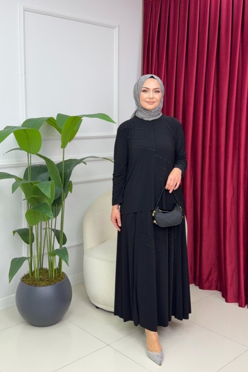 Gülben Etekli̇ Takim  Si̇yah