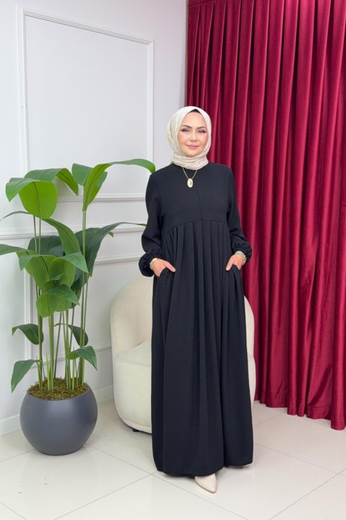Leyla Elbi̇se  Si̇yah