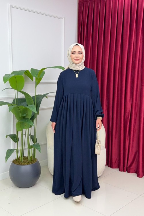 Leyla Elbi̇se  Laci̇vert