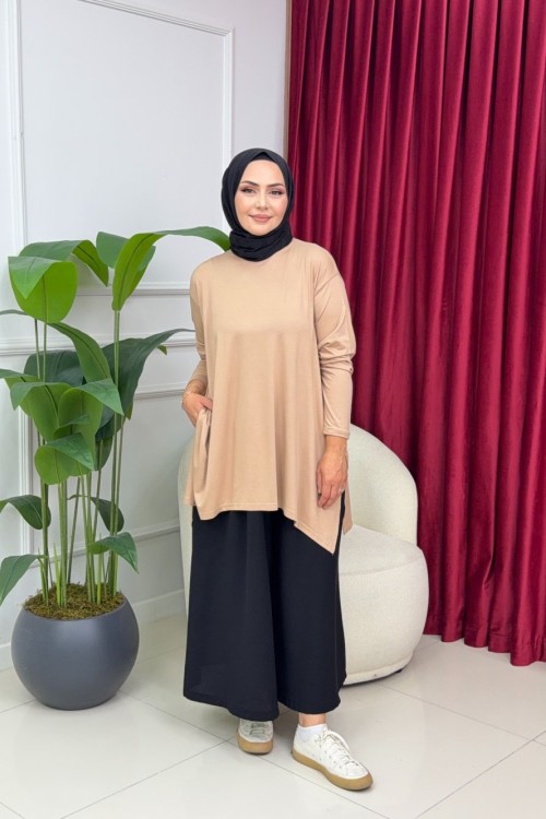 Li̇na Penye Tuni̇k  Camel