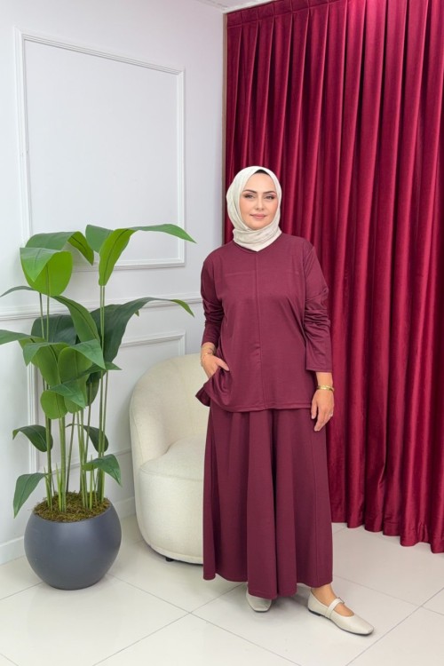 Meli̇na Takim  Bordo