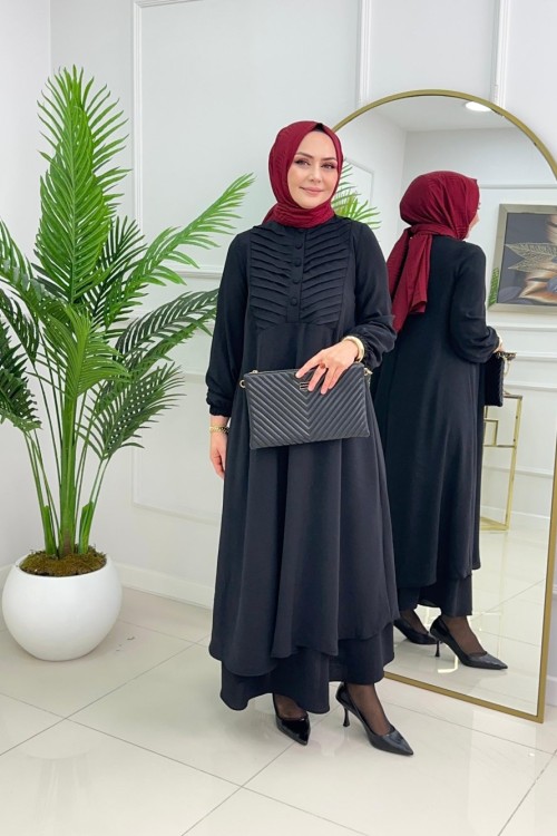 Nurgül Takim  Si̇yah