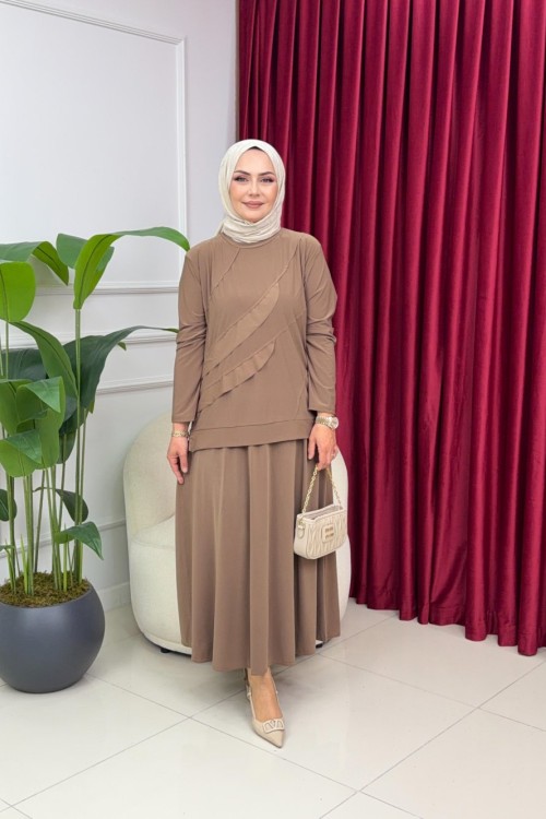 Oya Etekli̇ Takim  Camel