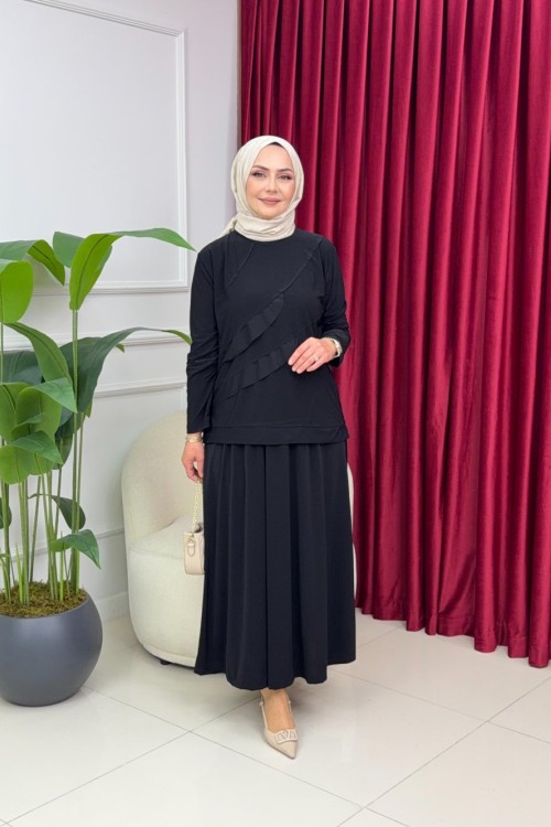 Oya Etekli̇ Takim  Si̇yah