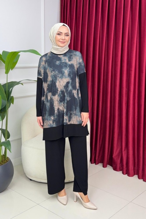 Vi̇na Sandy Takim  Si̇yah