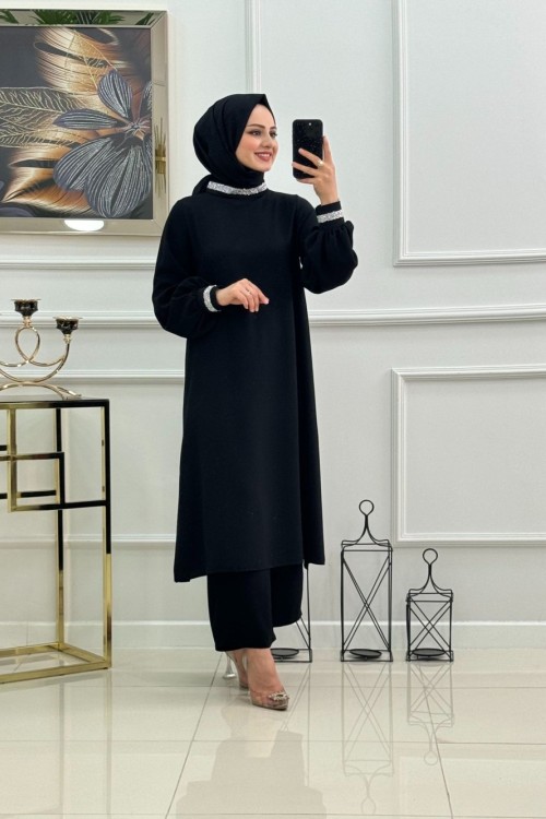 Ebru TakimSi̇yah
