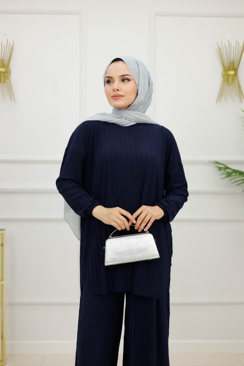 Ela TakimLaci̇vert