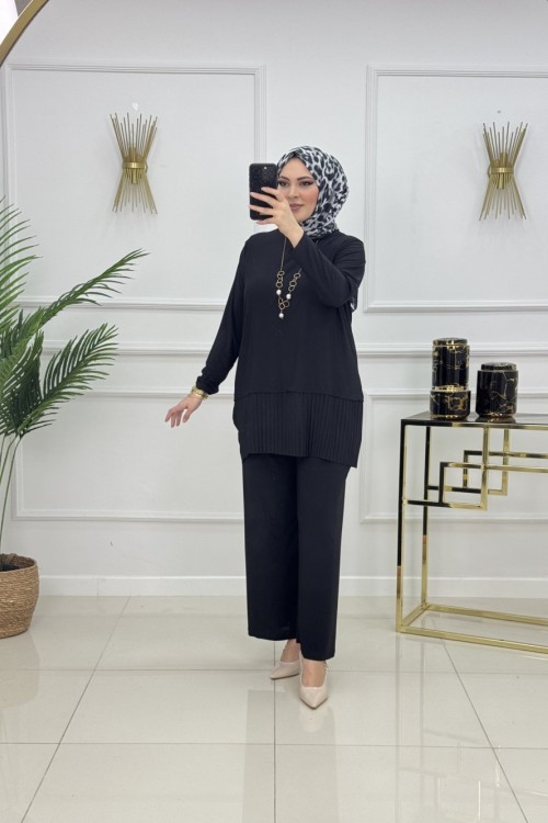 Emel TakimSi̇yah