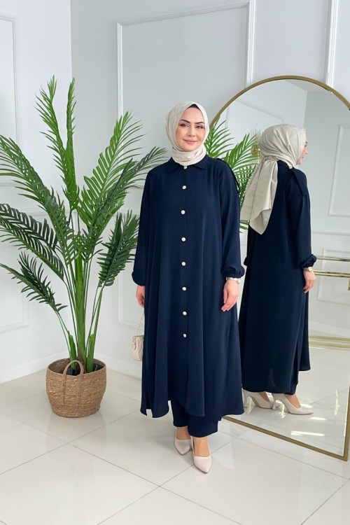 Fahri̇ye Takim  Laci̇vert