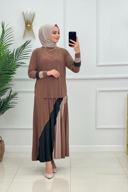 Gökkuşağı Etekli Takım  Camel