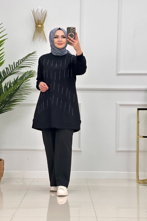 Işil Tuni̇kSi̇yah